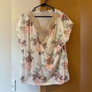Floral top